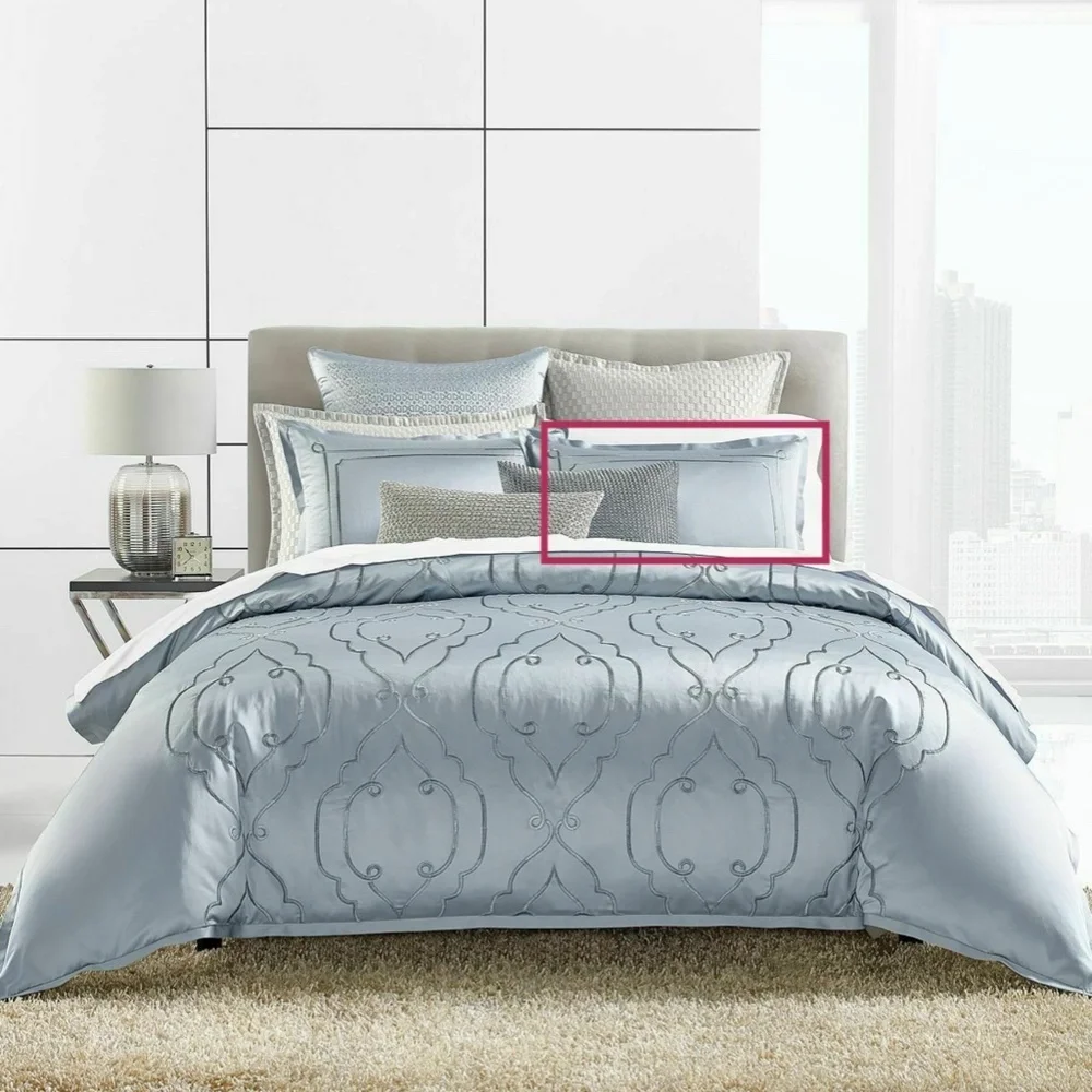 NIB [ 1 Standard ] Sham for Hudson Park‎ Embroidered Tile